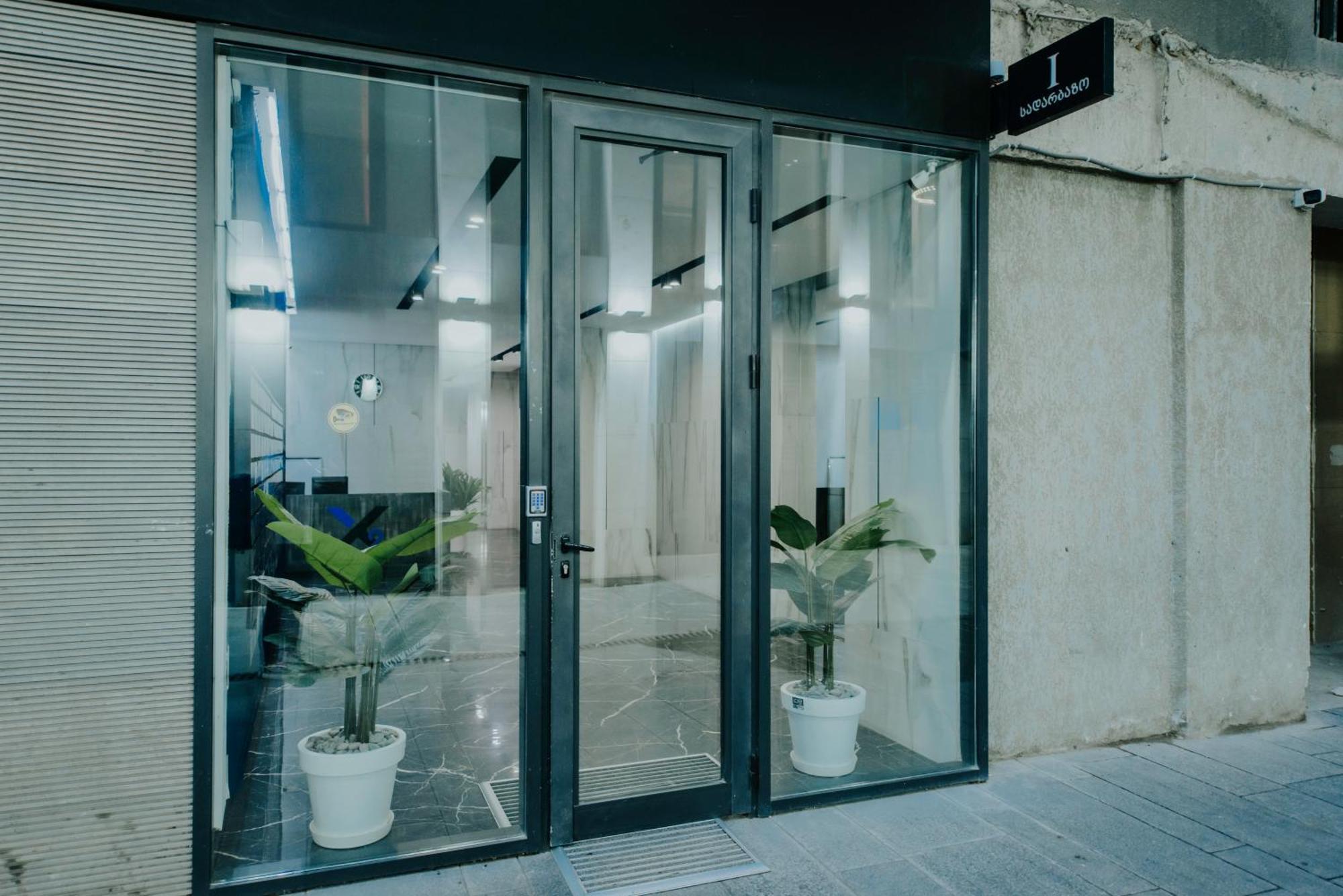 Luxury Inn Grand Residences Tbilisi Exterior photo