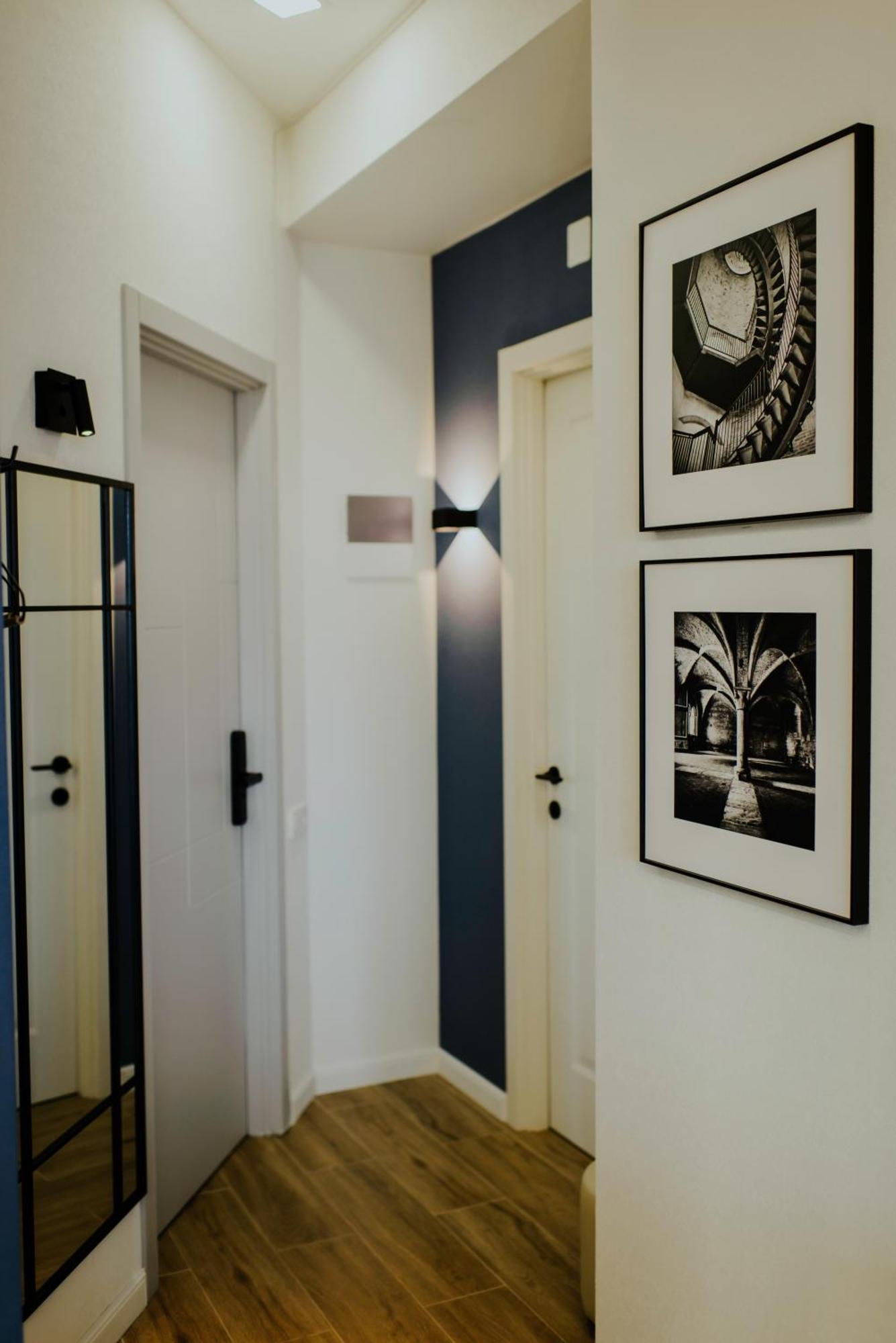 Luxury Inn Grand Residences Tbilisi Exterior photo