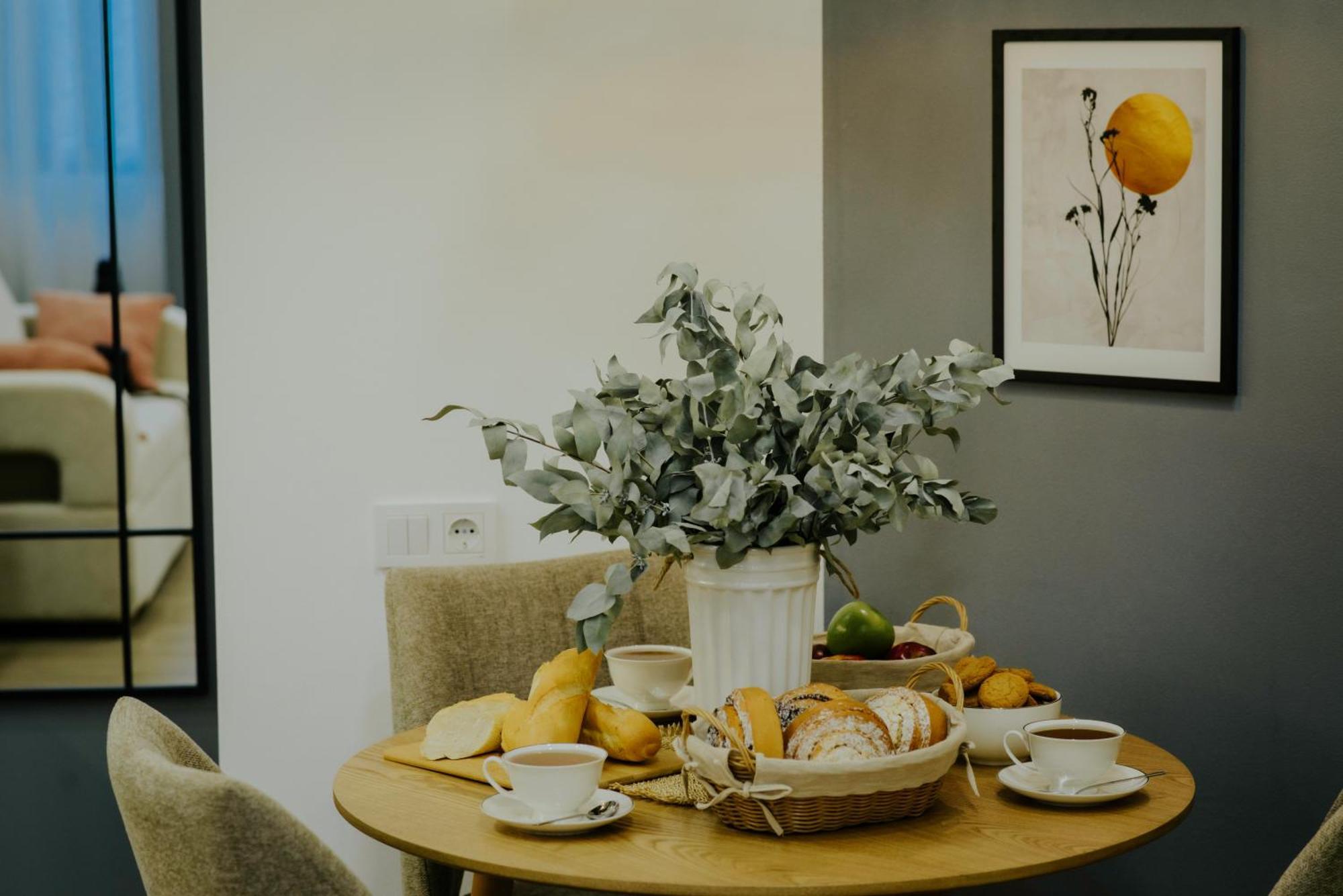 Luxury Inn Grand Residences Tbilisi Exterior photo